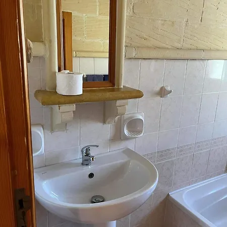 Holiday home With Pool, Tas-summiena Gozo *