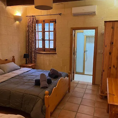 With Pool, Tas-summiena Gozo Hébergement de vacances Sannat